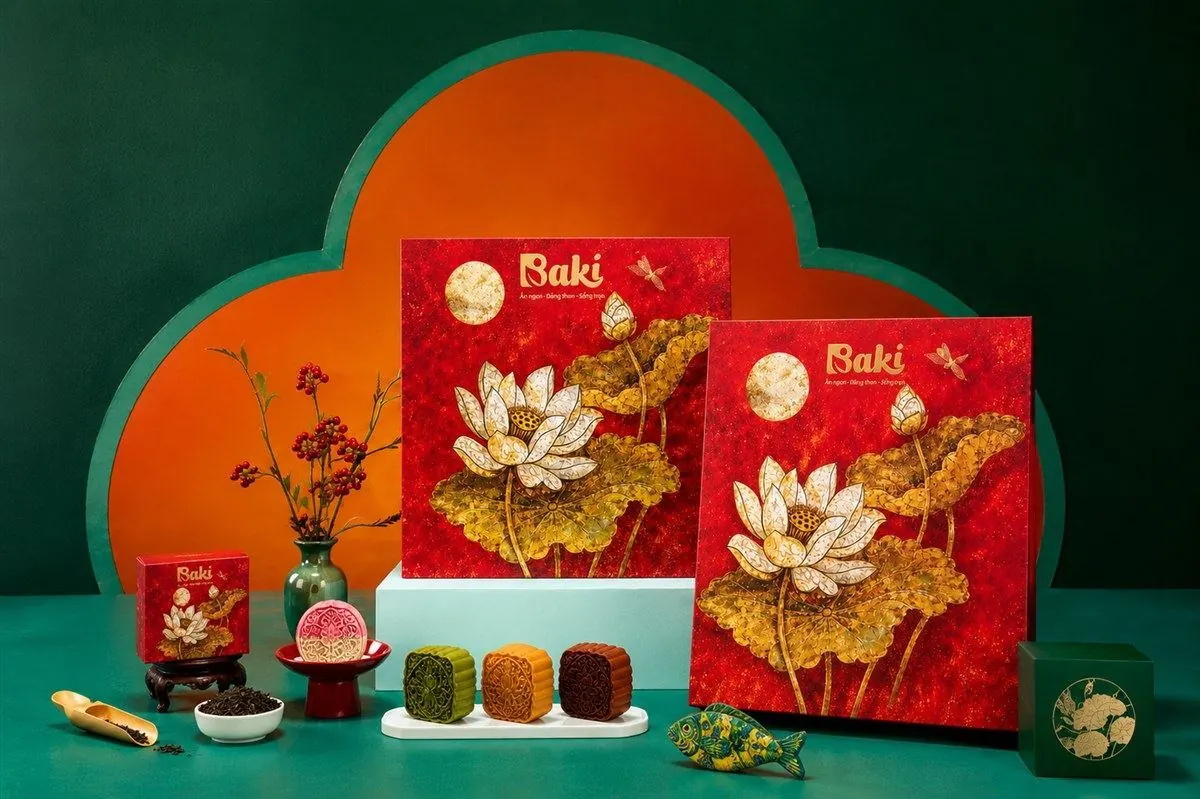 Hộp quà và bánh Trung Thu Baki dành cho khách hàng doanh nghiệp